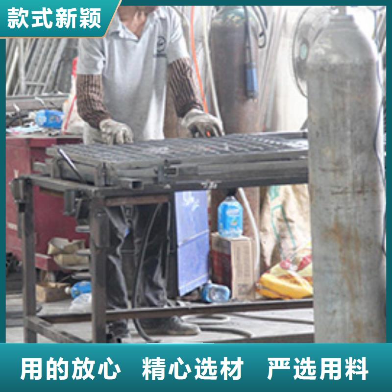 道路護欄【河堤護欄】質量三包專心專注專業(yè)