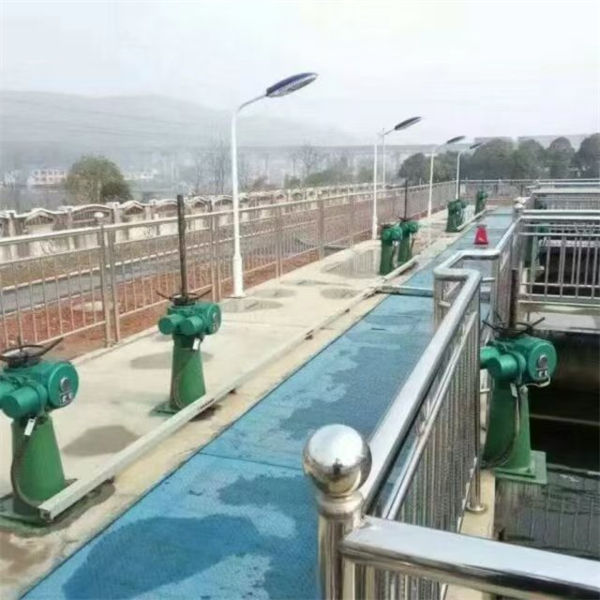 螺桿式啟閉機,平推啟閉機廠家直銷值得選擇
