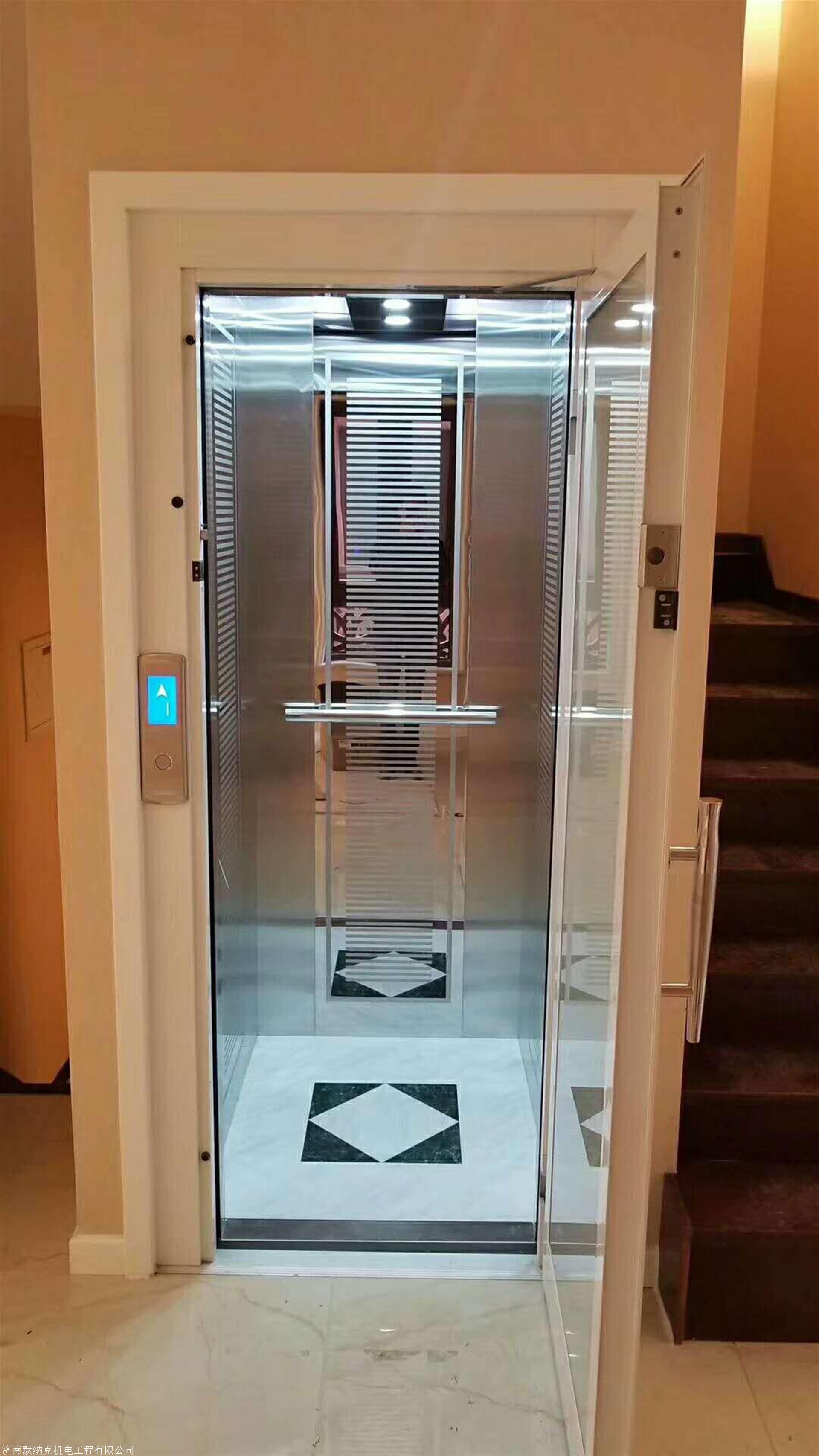 電梯地空兩層車庫出租符合標準