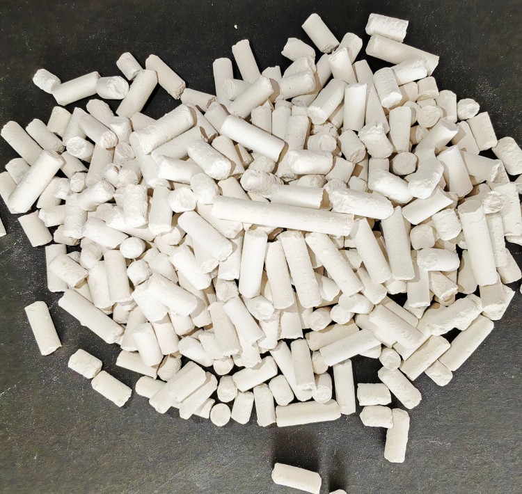 工業(yè)級(jí)氫氧化鈣-氫氧化鈣生產(chǎn)廠家誠信商家