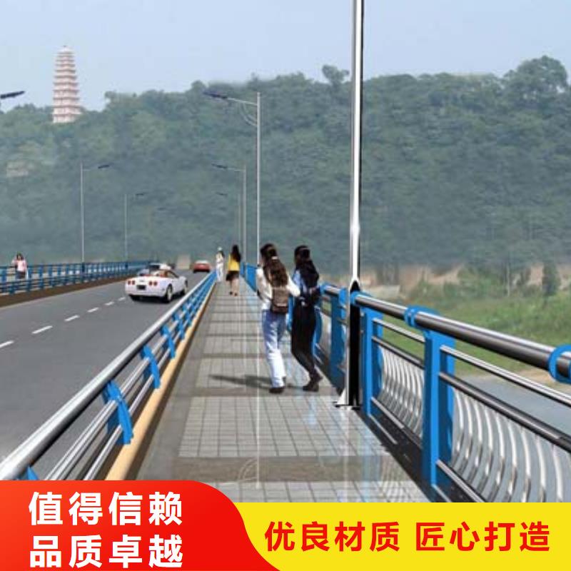 景觀護欄【鋼背木護欄】貨源足質量好同城制造商