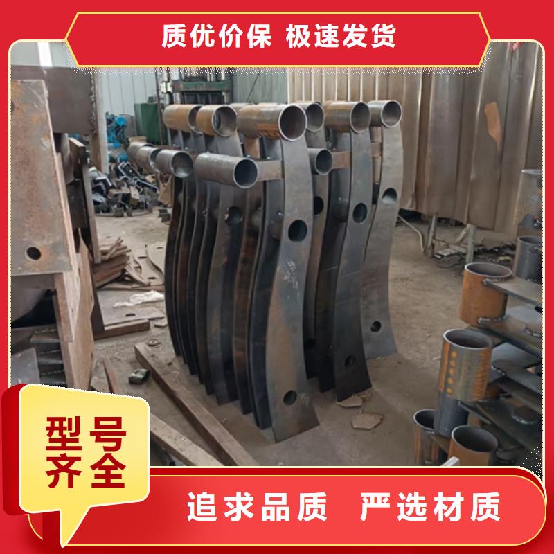 護欄立柱,橋梁不銹鋼護欄規格齊全實力廠家當地生產廠家