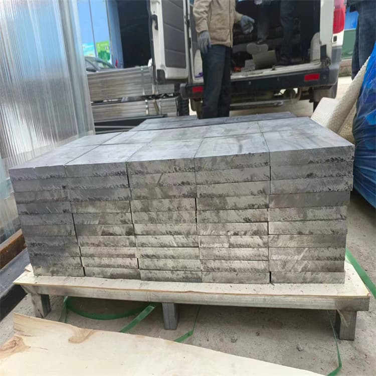 生產(chǎn)工業(yè)探傷加重鉛塊的實體廠家