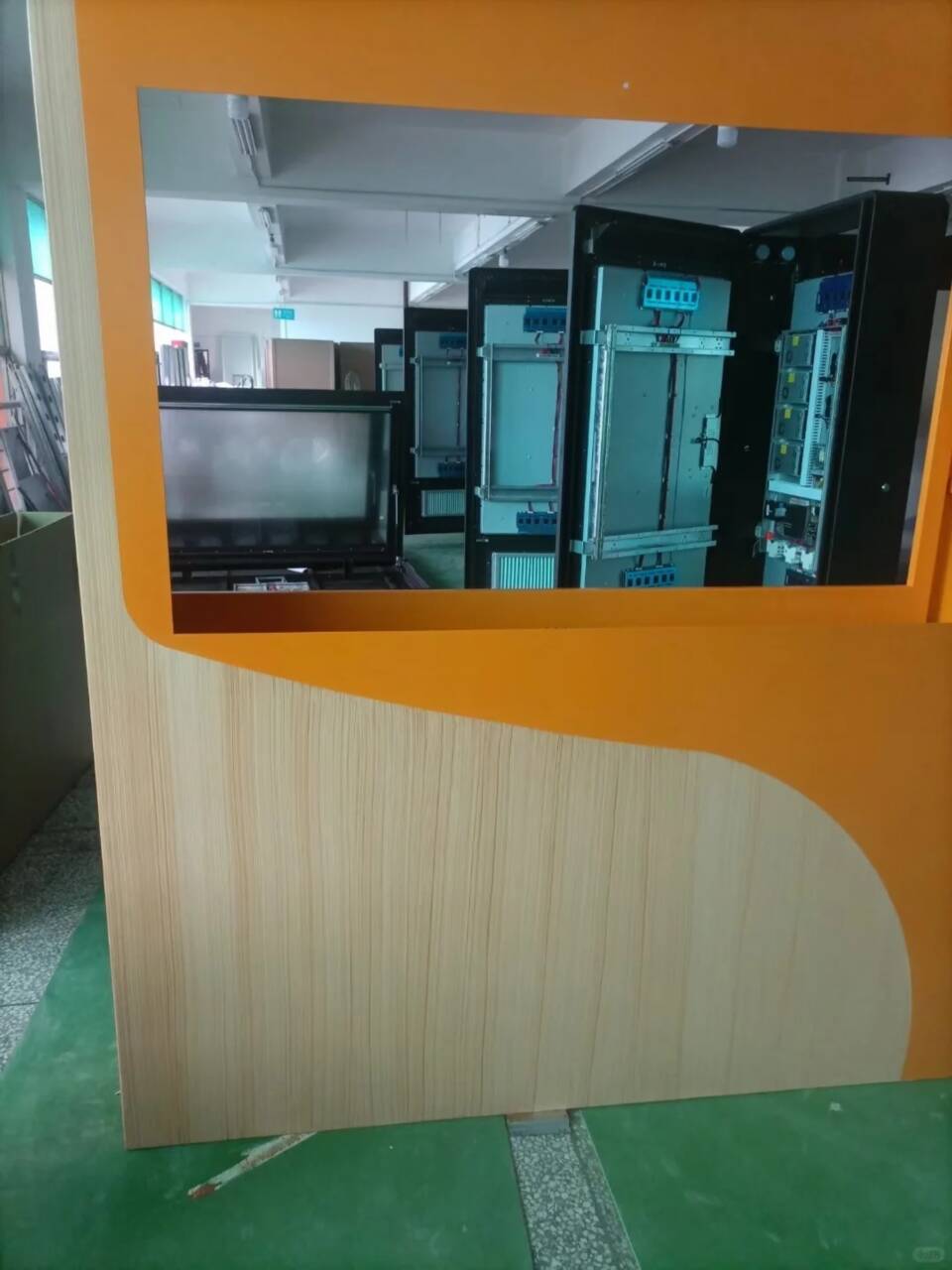 仿木紋漆，鋼結構木紋漆，鋁合金木紋漆施工多少錢