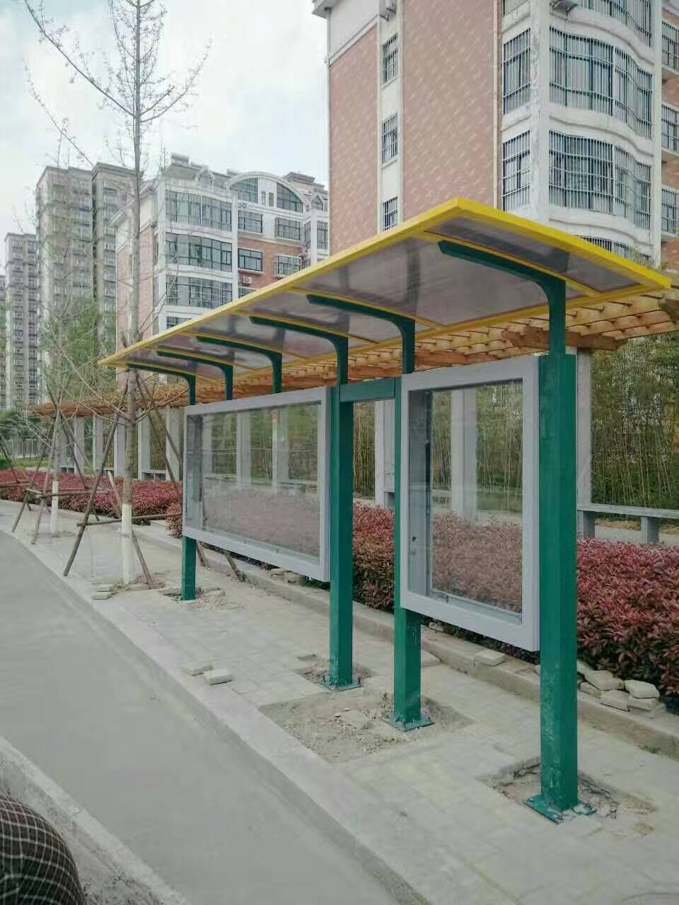 招呼站候車亭質(zhì)量保證出廠價(jià)