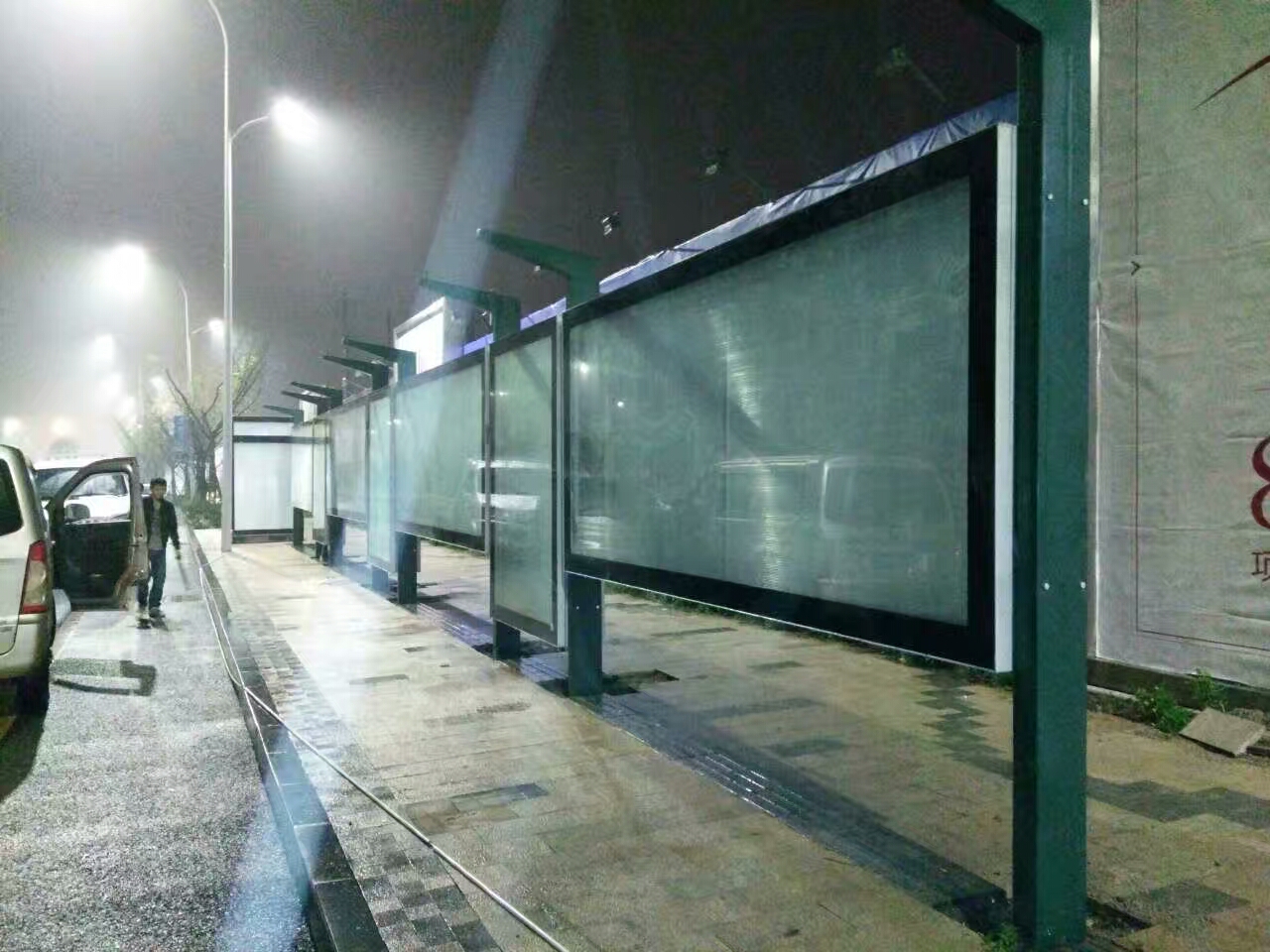 太陽能候車亭質(zhì)量保證同城貨源