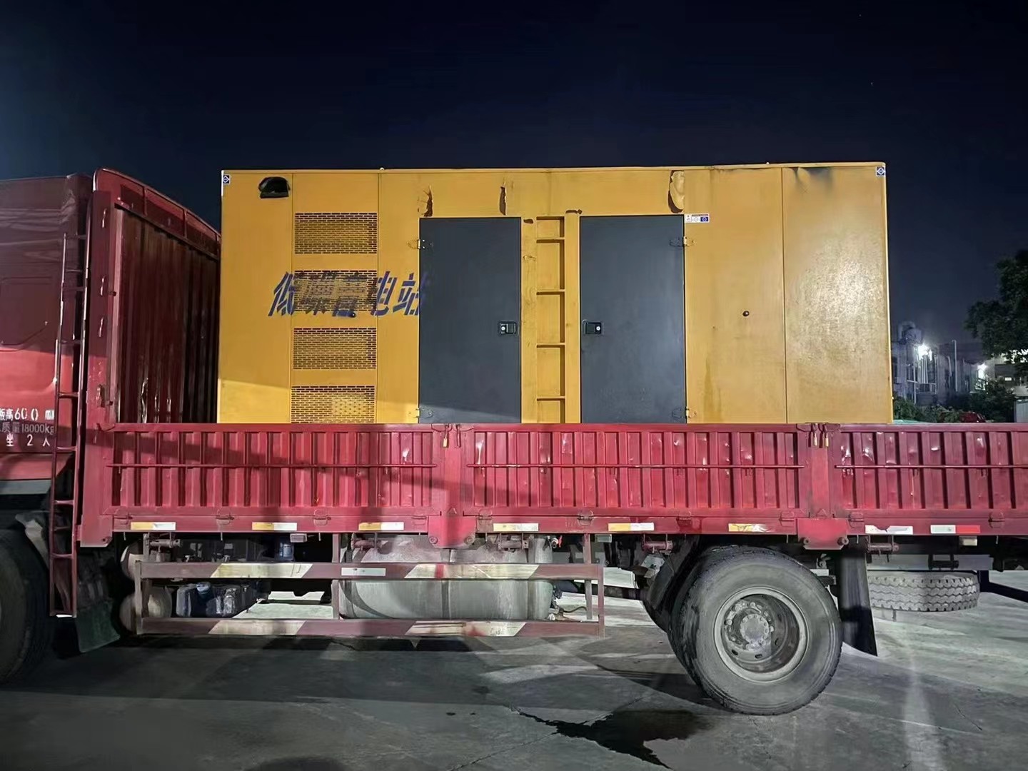 發(fā)電機(jī)電纜線出租（今日發(fā)布）長(zhǎng)期供應(yīng)50KW-3000KW發(fā)電機(jī)出租同城品牌