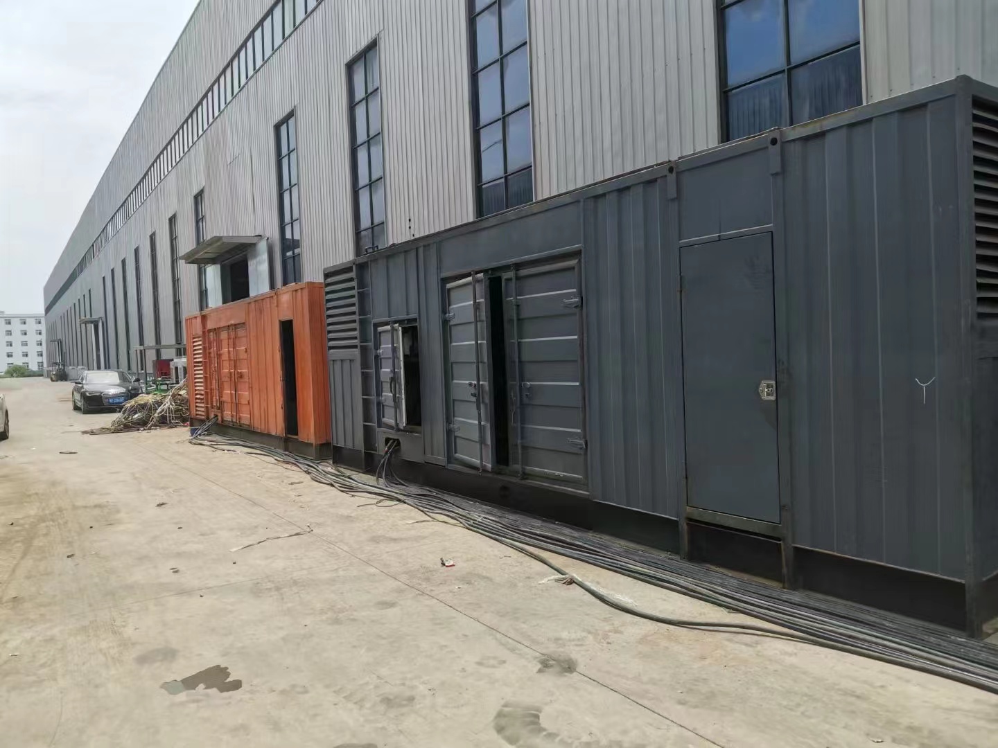 200KW發電機出租租賃400KW發電機電纜線出租UPS電源出租,1200KW發電機出租多年經驗