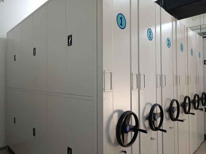 财务密集架,移动密集铁柜一对一为您服务