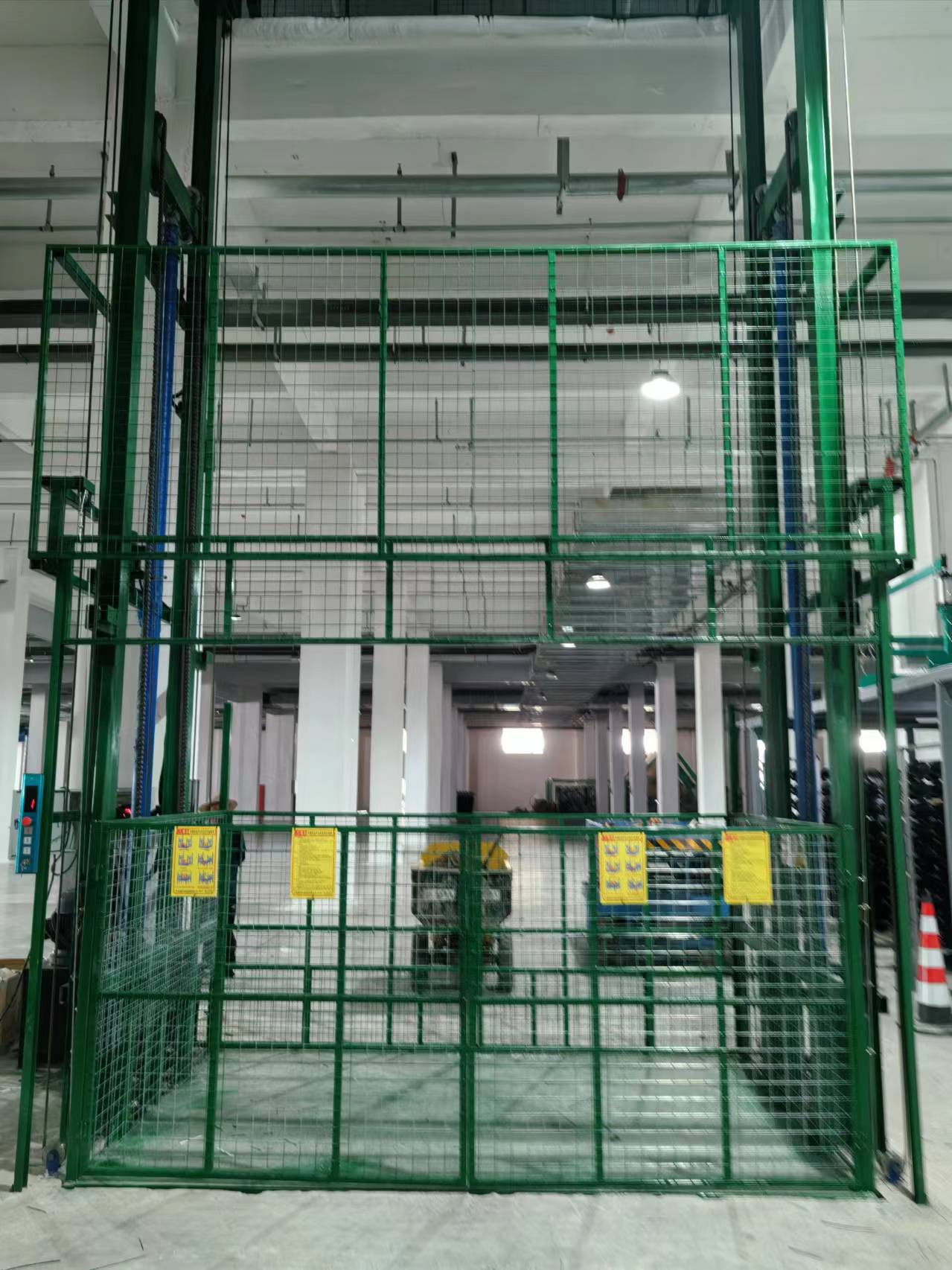 導軌式升降機廠家當地廠家