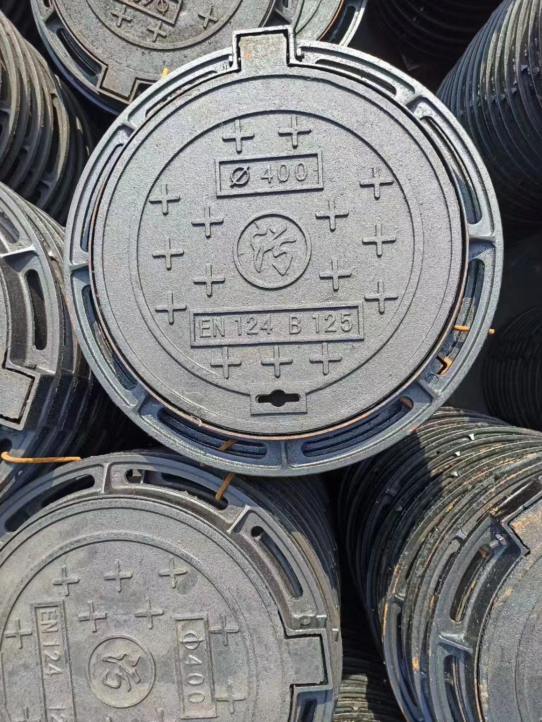 消防沙井蓋球墨鑄鐵現貨批發建通鑄造廠家