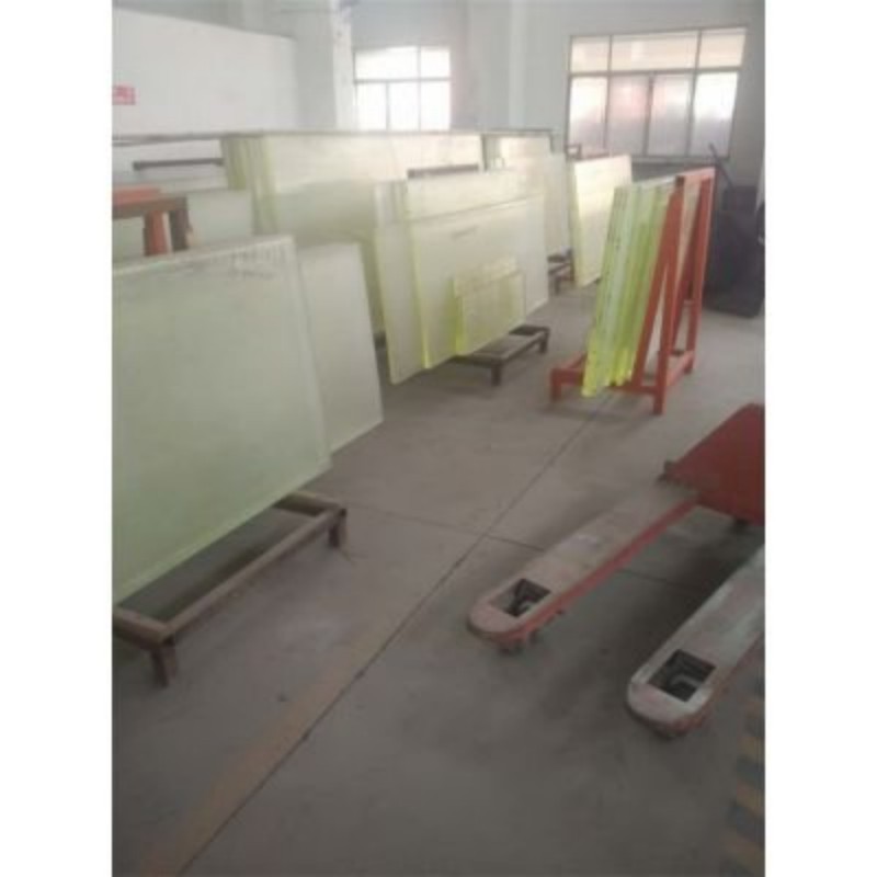 鉛玻璃工藝層層把關(guān)