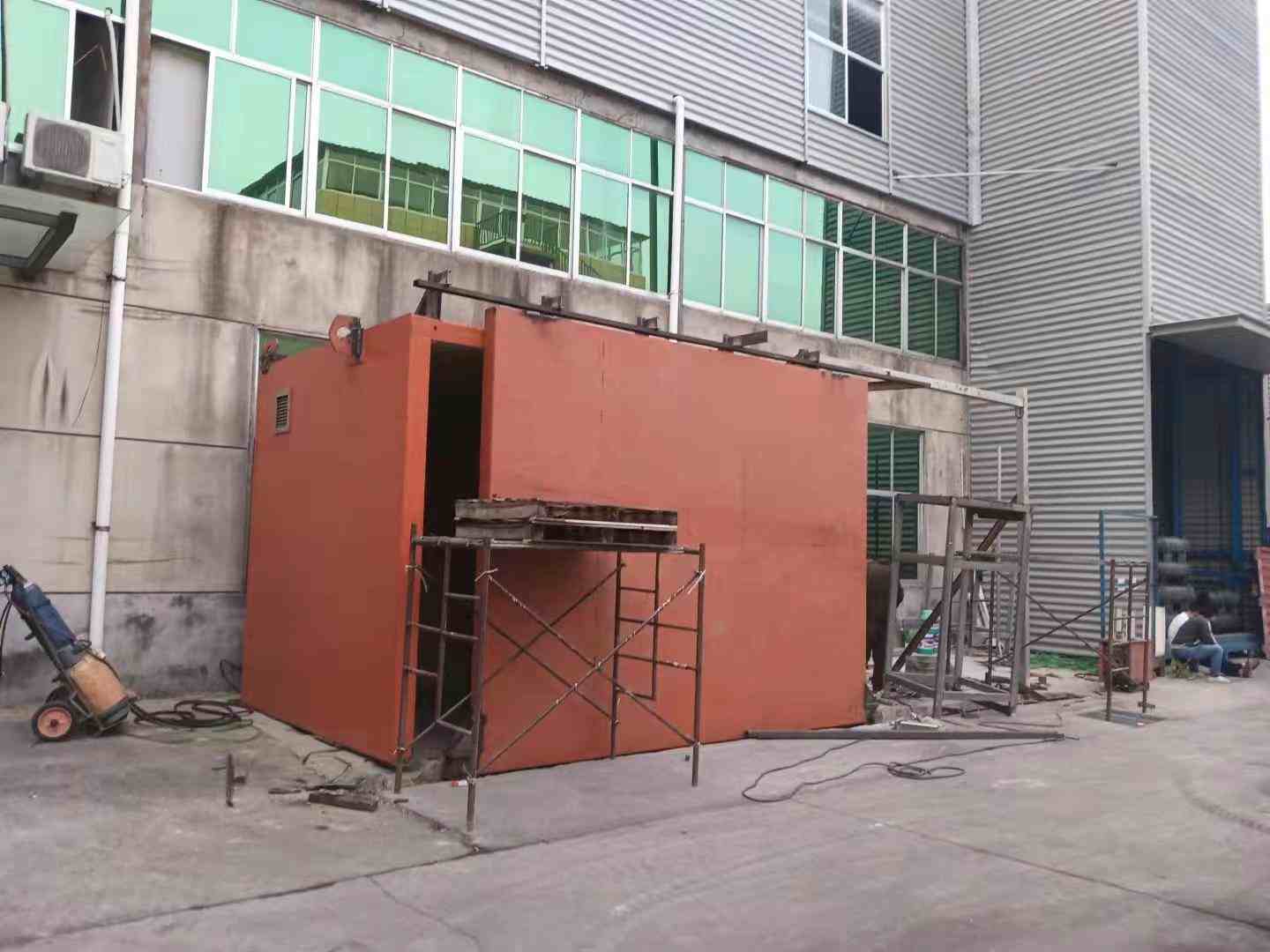 探傷室防護(hù)門供應(yīng)商